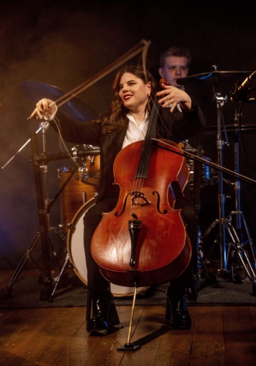 Концерт Мэджик Целлос Бэнд (Magic Cellos Band) «Мировые рок-хиты на виолончелях» Концерт Мэджик Целлос Бэнд (Magic Cellos Band) «Мировые рок-хиты на виолончелях» в Москве: билеты