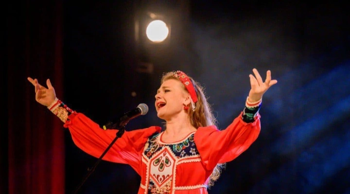 Взмахни крылами, Русь! Взмахни крылами, Русь!
