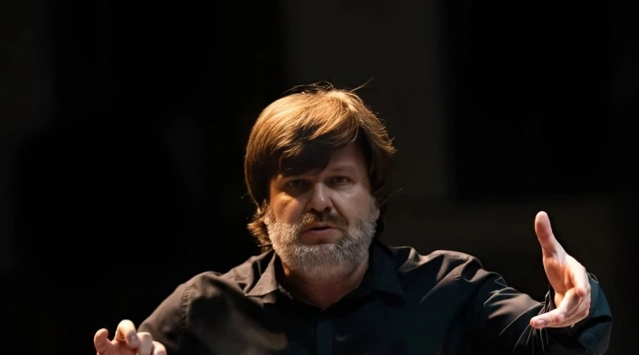 И.И. (Идеальный исполнитель)