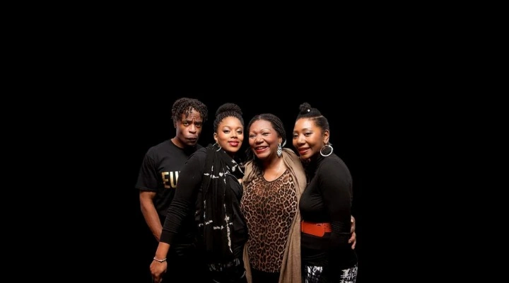 Бони Эм (Boney M) Бони Эм (Boney M)