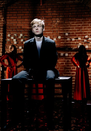 Спектакль «День закрытых дверей» в Москве: билеты