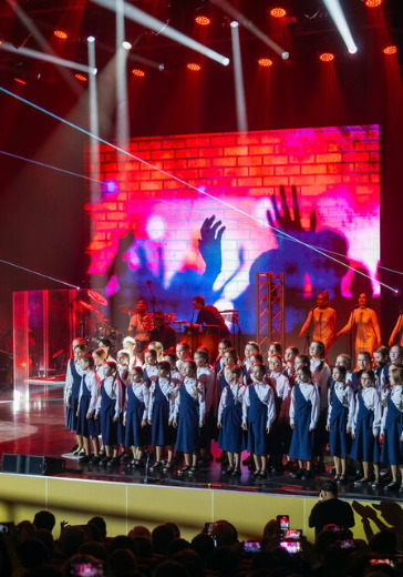 Концерт Пинк Флойд (Pink Floyd) легендарные хиты в сопровождении симфонического оркестра в Екатеринбурге: билеты
