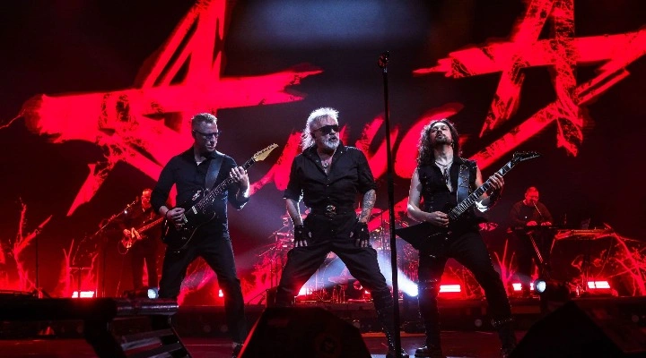 Алиса «Р-н-р это не работа...»