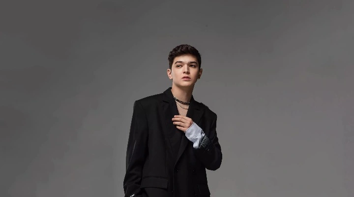 Akmal'